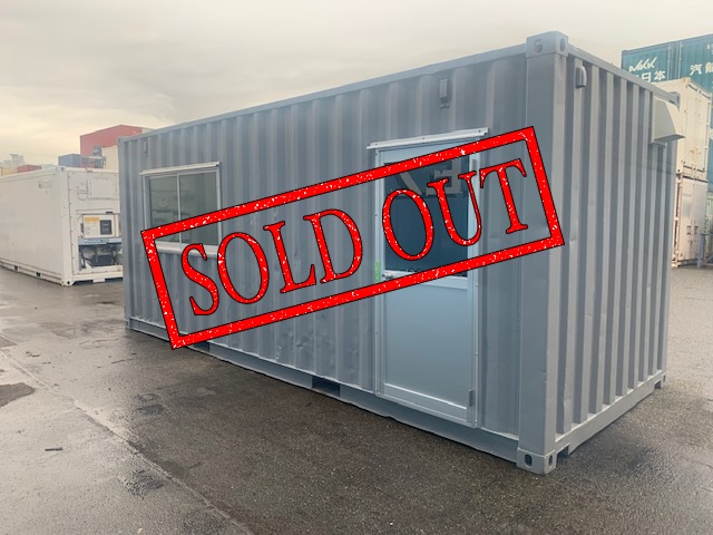 【神戸】中古20ftドライスチールコンテナ　グレー塗装、片開きドア、引き違い窓付き　TKCU3434091