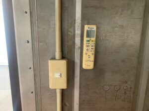 中古20ft　断熱ハウス仕様コンテナ　TKCU2000114　※訳アリ商品