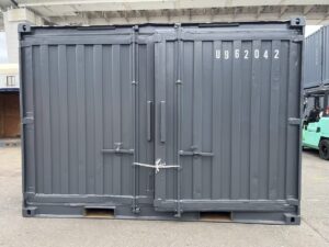 【横浜】中古12FTドライスチールコンテナ N-35塗装付き（U962042）